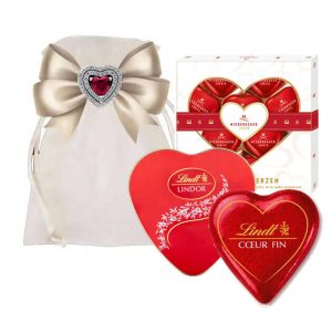 Подарък за Свети Валентин с талисман сърце